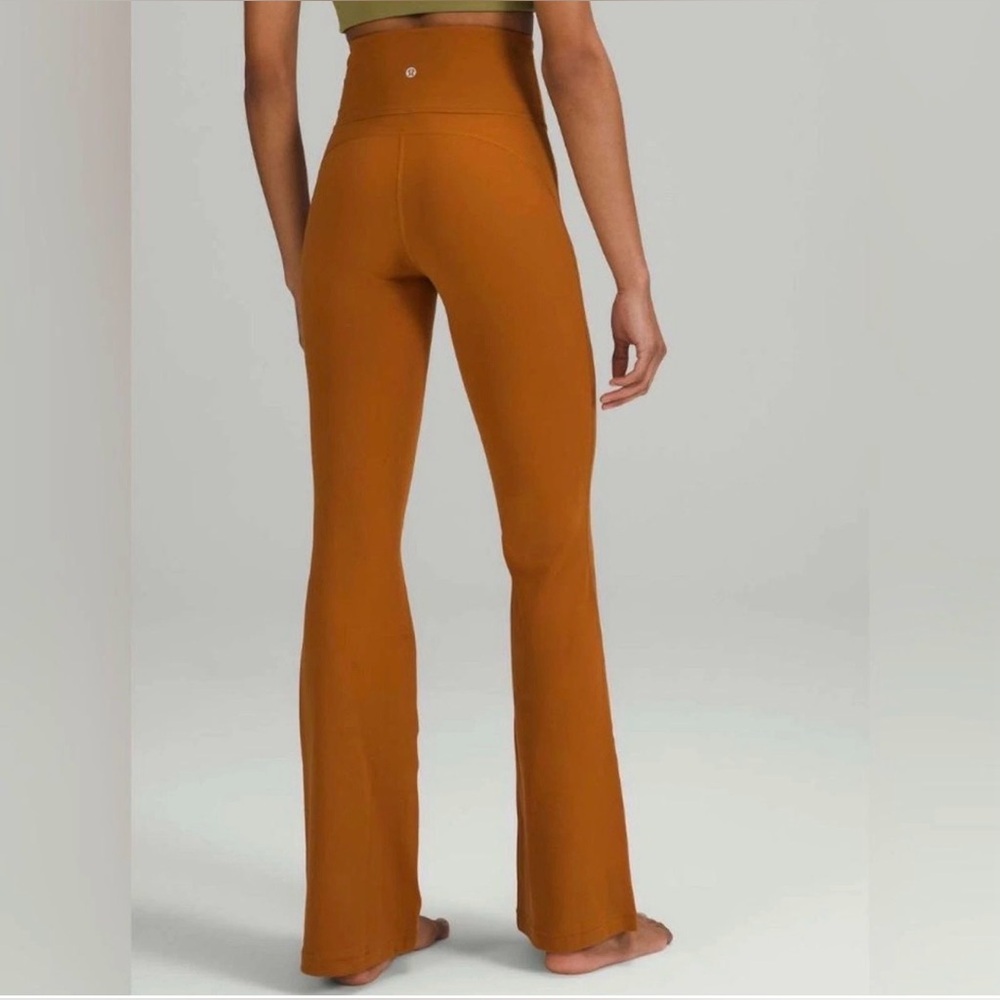 Lululemon Groove Super High Rise Flared Pant Nulu Butternut Squash Legging Sz 6